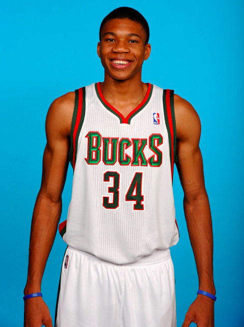 Nba L Impressionnante Transformation Physique De Giannis