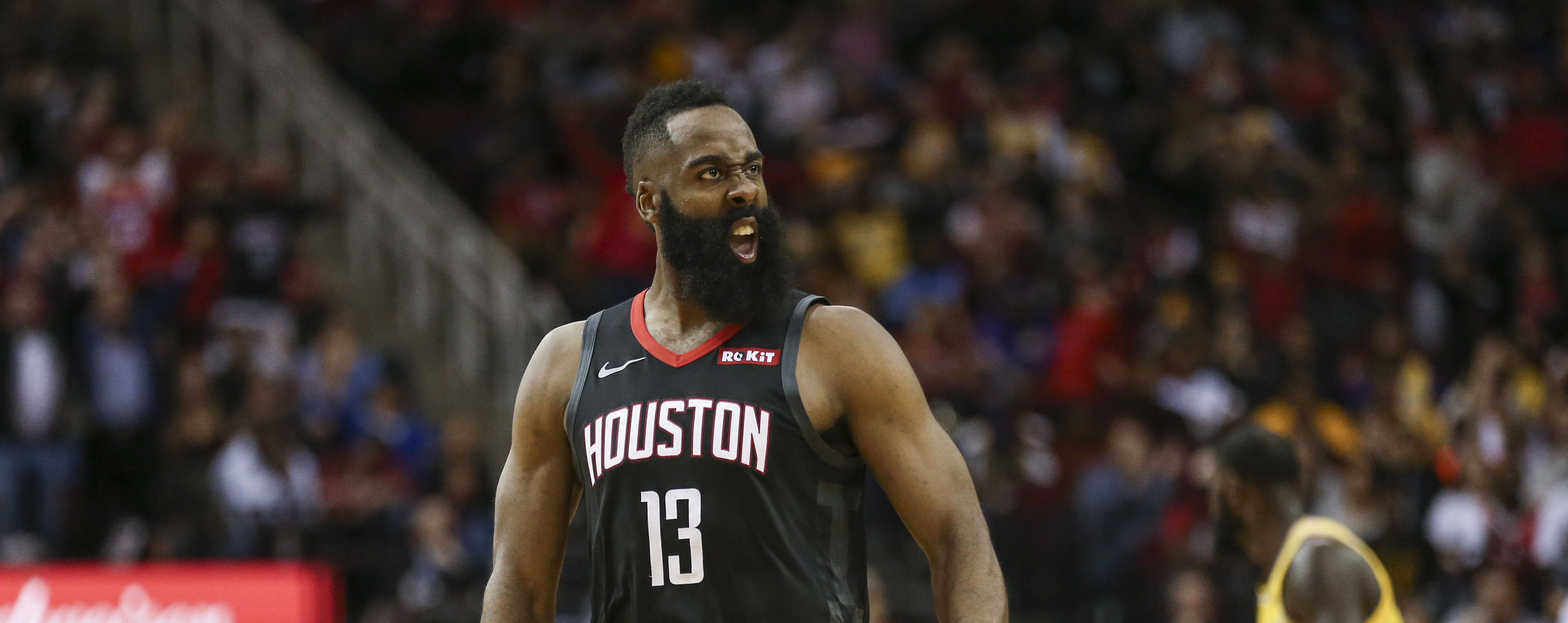 NBA "Arrêtez de faire faute" James Harden répond à ses NBA "Arrêtez de faire faute" James Harden répond à ses