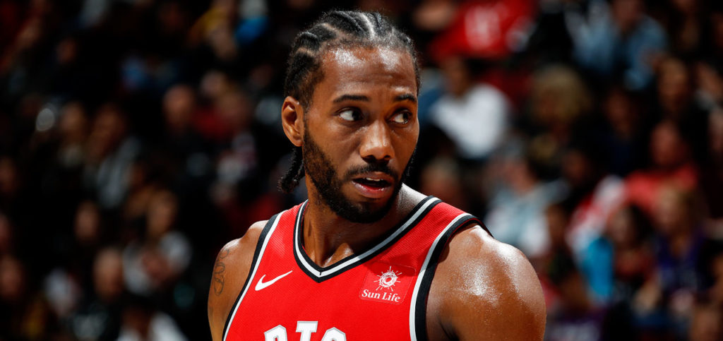 Kawhi Leonard sous le maillot des Raptors