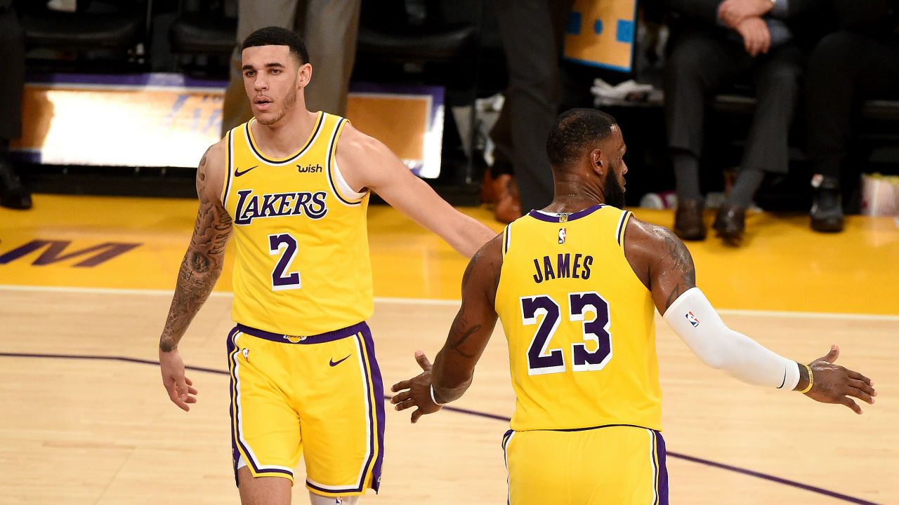 LeBron James et Lonzo Ball