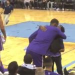 NBA – Quand un fan tente de racheter les chaussures offertes par LeBron James
