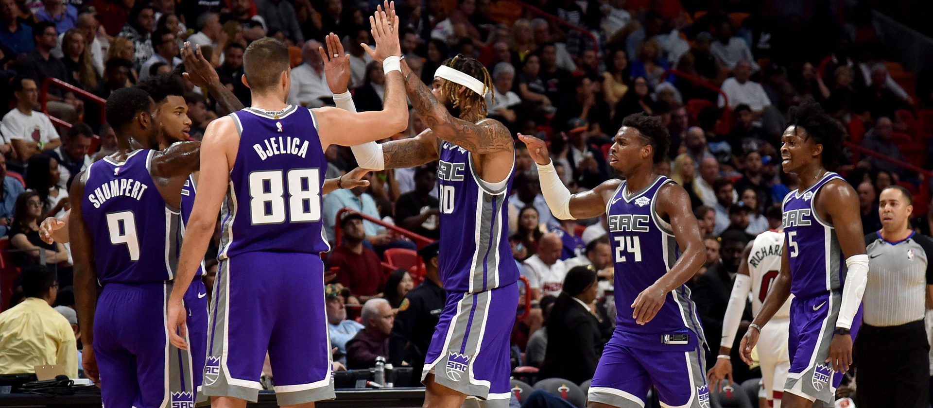 Particulièrement adroit au shoot hier dans leur belle victoire face aux Wolves, les Kings ont signé un nouveau record de franchise au nombre de 3 points inscrits dans un match