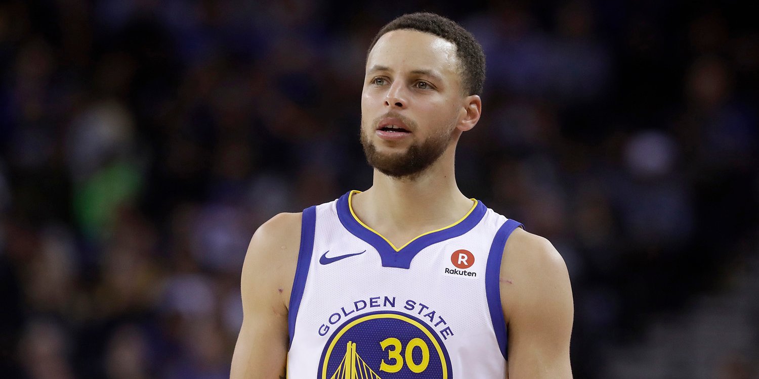 Hier les Warriors affrontaient les Cavaliers. Une rencontre particulière pour Stephen Curry. Ce dernier a trouvé bizarre de jouer les Cavs sans LeBron James