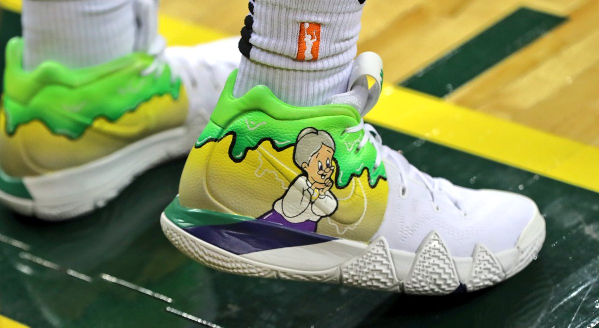 WNBA – Votez pour… La paire de chaussures de l’année !