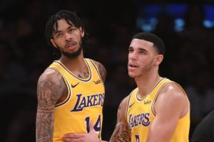 Luke Walton attend plus de Lonzo Ball et Brandon Ingram