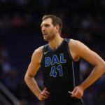 NBA – Dirk Nowitzki revient sur son nouveau rôle à Dallas