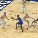 NBA – Quand Mason Plumlee pousse… son propre coéquipier