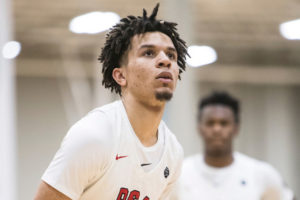 High School – Cole Anthony fait le buzz avec un énorme dunk !