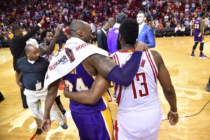 NBA – James Harden seul dans l&rsquo;histoire après un match monstrueux
