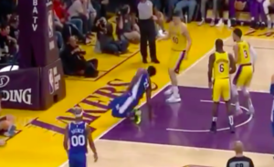 NBA – La chute inquiétante de Joel Embiid !