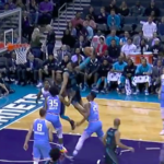 NBA – Top 10 : Miles Bridges détruit l’arceau !