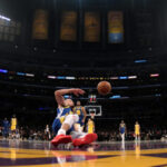 NBA – Stephen Curry explique sa glissade face aux Lakers