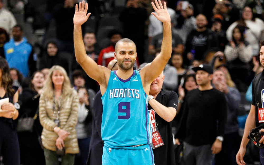 Tony Parker sous le maillot des Hornets