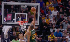 NBA – Top 10 : Rudy Gobert refait la façade d’Ivica Zubac !