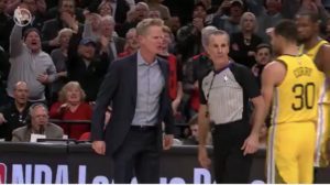 NBA – Steve Kerr pète un câble !