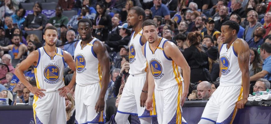 Les Statistiques avancées montrent que la "Death Lineup" des Warriors n'est pour le moment pas aussi dominatrice que sur le papier