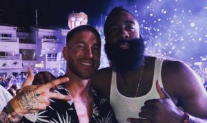 NBA – James Harden révèle son équipe FUT… et un banc particulier !