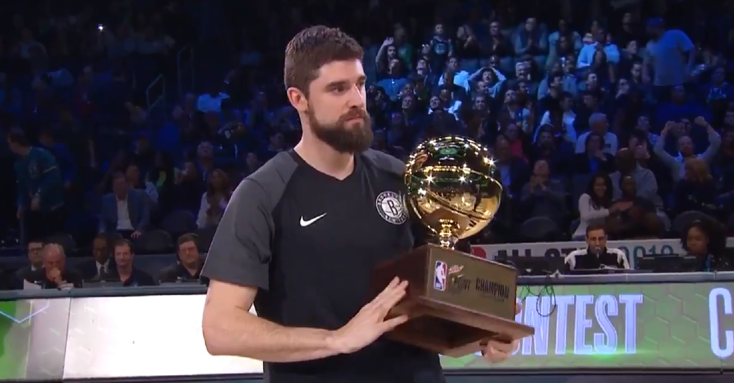 Joe Harris remporte le concours à 3 points