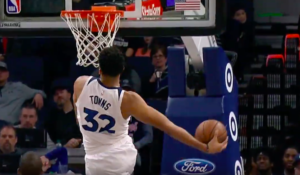 NBA – Top 10 : Miraculé d’un accident, KAT se défoule