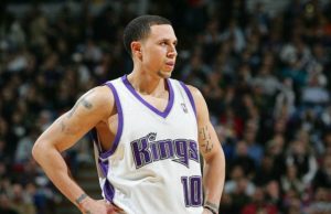 NBA – L&rsquo;ancien joueur Mike Bibby accusé d&rsquo;abus sexuels