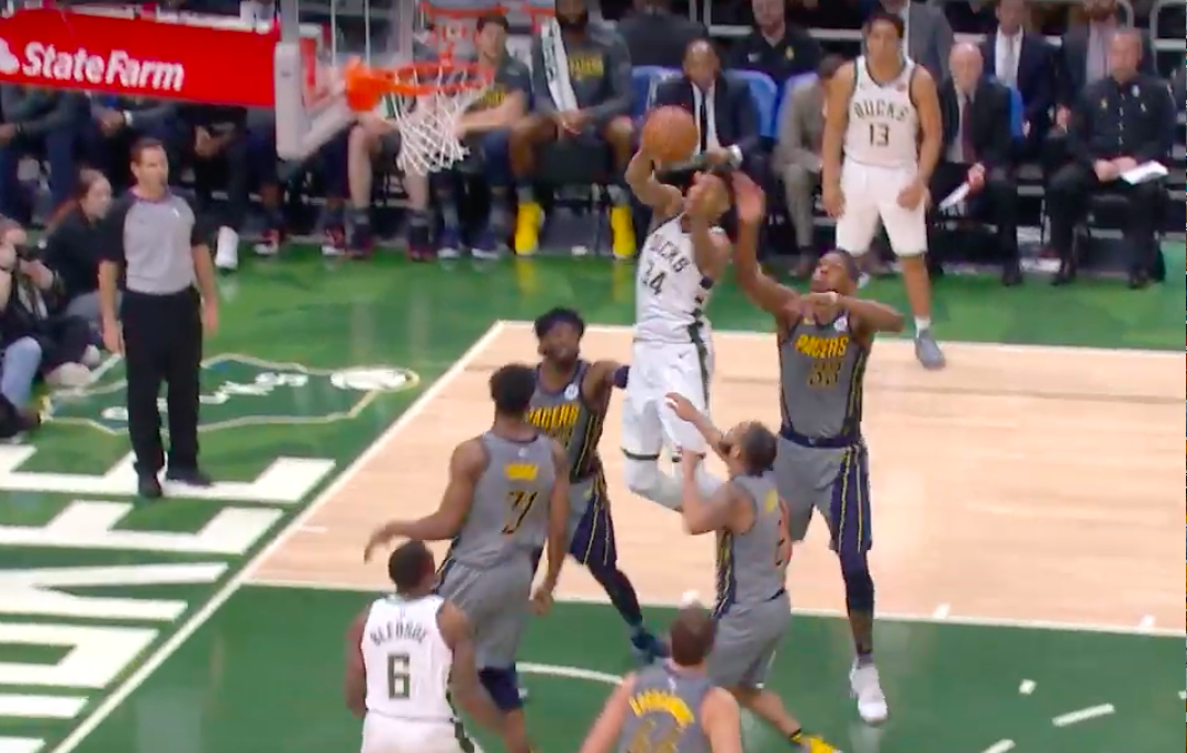 GIANNIS ALLEY OOP