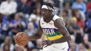 NBA – La surprenante prime touchée par Jrue Holiday