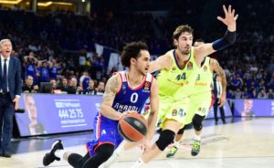 TBL – Shane Larkin reste à l’Anadolu Efes !