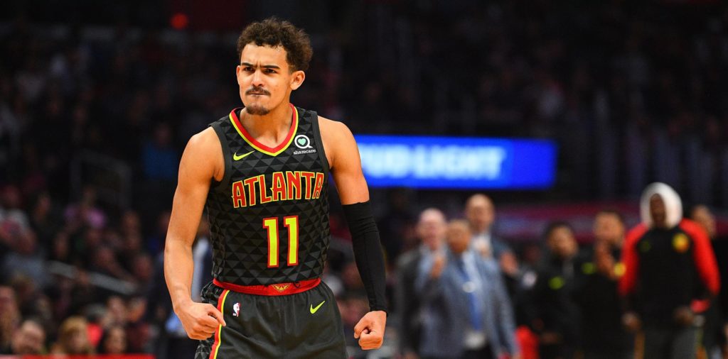 Les performances de Trae Young lors des derniers matchs lui ont valu d'égaler des légendes en termes de performance