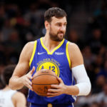 NBA – Le cadeau de bienvenue des arbitres à Andrew Bogut
