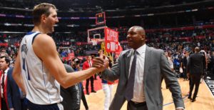 NBA – Doc Rivers explique pourquoi il a honoré Dirk Nowitzki et pas Dwyane Wade