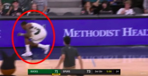 NBA – Eric Bledsoe terrorisé par une chauve-souris