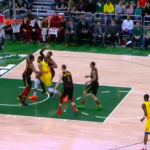NBA – Top 10 : Giannis écrase deux joueurs des Cavs !