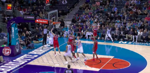 NBA – Top 10 : Marvin Williams se chauffe en baseline