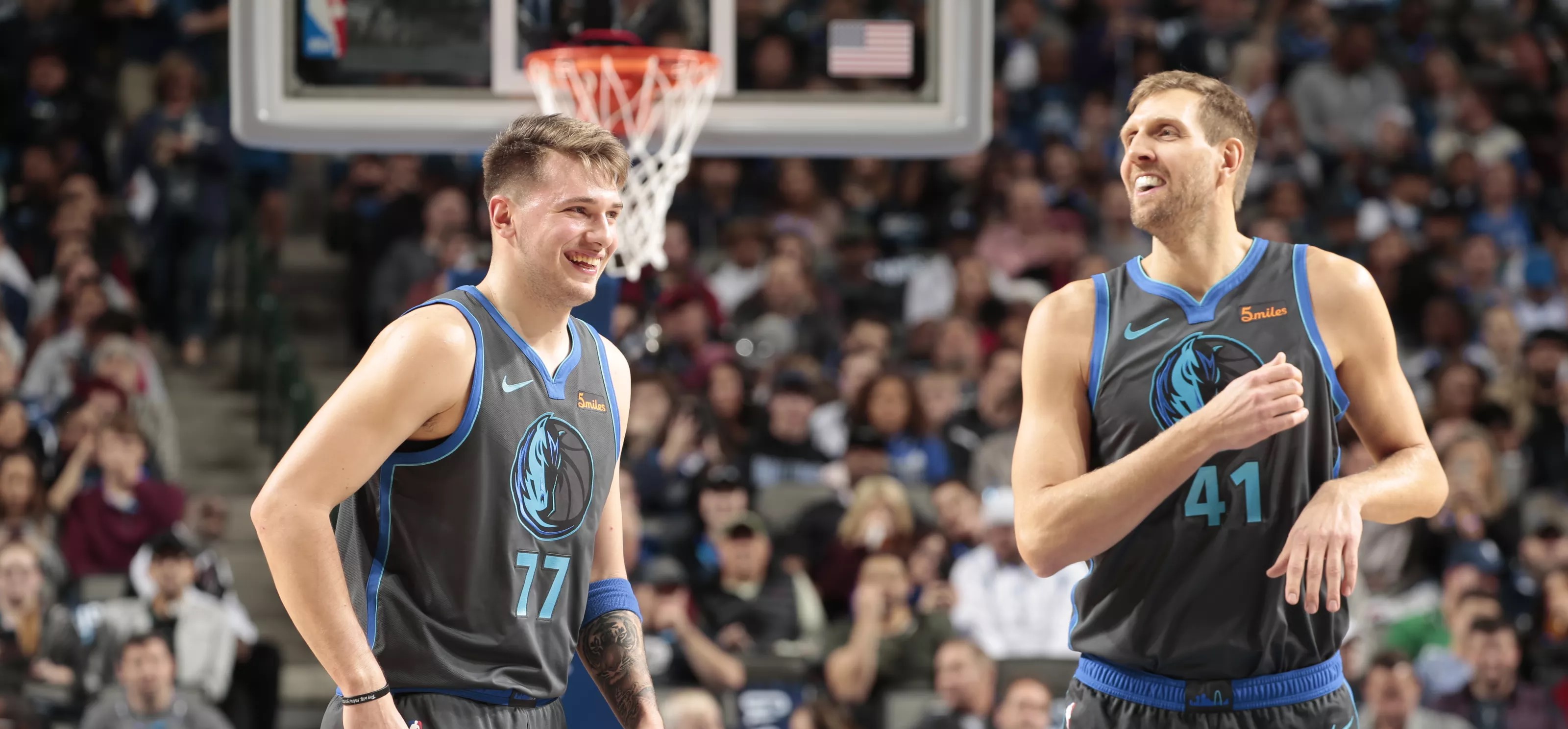 Cette nuit, Luka Doncic et Dirk Nowitzki ont réalisé des performances historiques