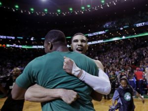 NBA – FDLN : Fournier se ressaisit mais ça ne suffit toujours pas, Yabusele fonce en demi-finale