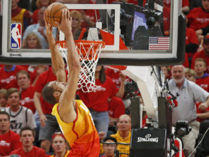 NBA – Les Français de la nuit : Rudy Gobert a fait ce qu’il a pu, le Jazz est maintenant dos au mur