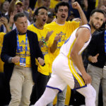 NBA – Stephen Curry rentre un peu plus dans l’histoire du tir