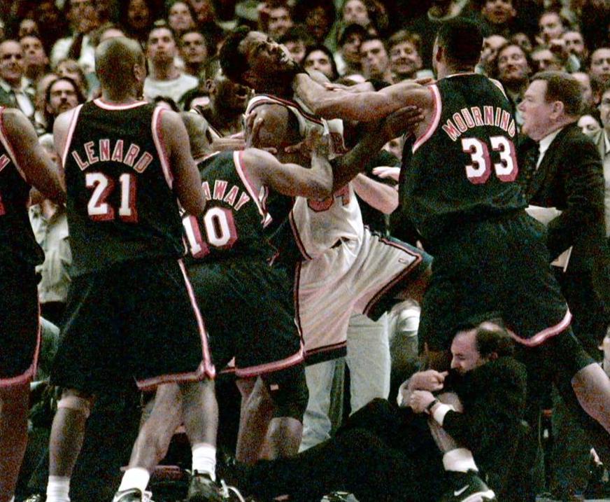 Jeff Van Gundy et Alonzo Mourning