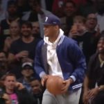 NBA – Carmelo Anthony voulait prendre un tir en plein match entre Brooklyn et Miami !