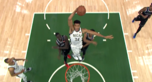 NBA Playoffs – Top 5 : Giannis depuis la ligne des lancers !