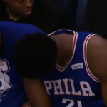 NBA – Quand Amir Johnson regarde son portable avec Embiid pendant le Game 1