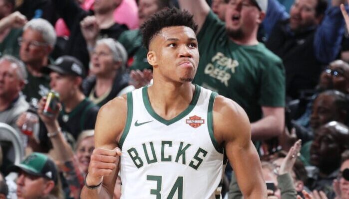 Giannis Antetokounmpo sous le maillot des Bucks