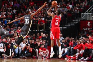 NBA – James Harden en rajoute-t-il sur certains 3 points ?