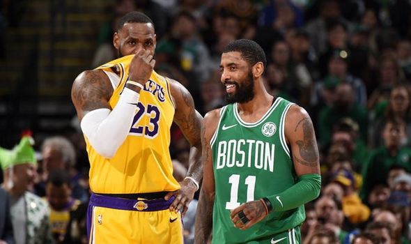 Kyrie Irving des Celtics et LeBron James des Lakers