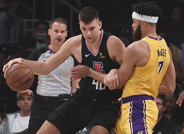 Ivica Zubac et Javale McGee au coude à coude