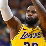 NBA – LeBron James défend passionnément le jeu à mi-distance