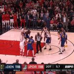 NBA – Quand un arbitre avantage les Blazers sur l&rsquo;entre-deux