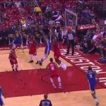NBA – Le contre monumental de Clint Capela face aux Warriors !