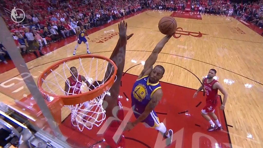 Clint Capela contre Andre Iguodala