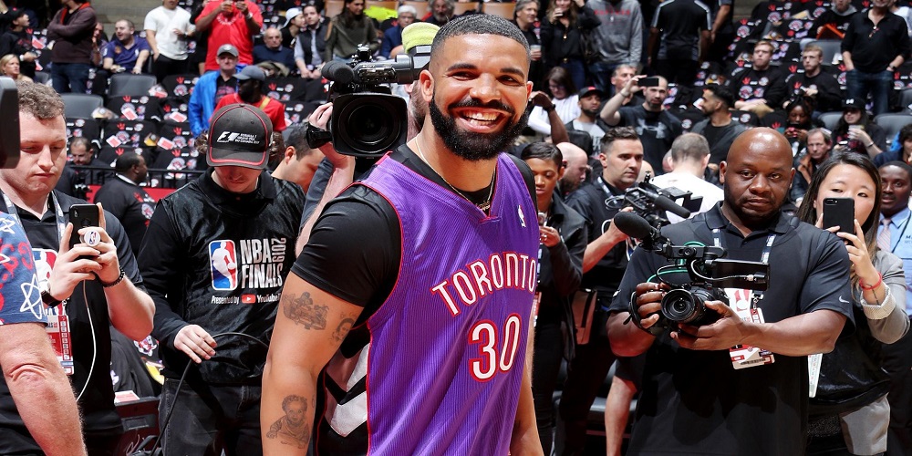 troll drake maillot curry